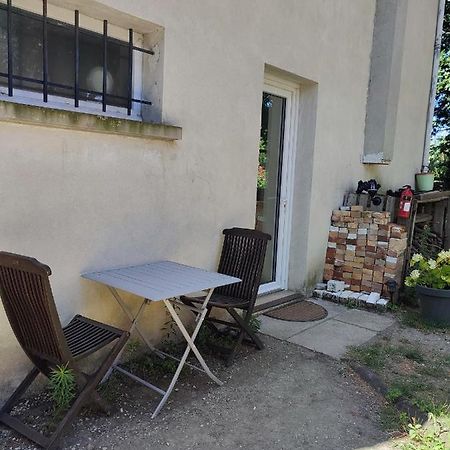 Suite Privee Монтелимар Экстерьер фото