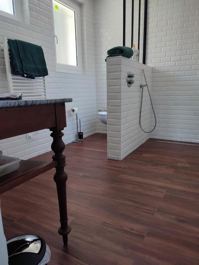Suite Privee Монтелимар Экстерьер фото